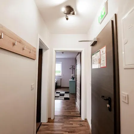 Blissberg アパートホテル 4*