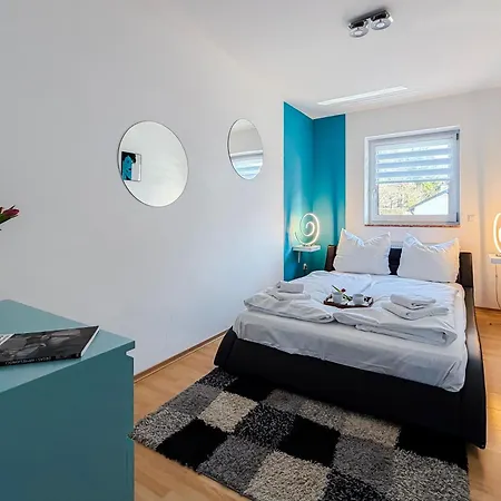 Blissberg Apartahotel
