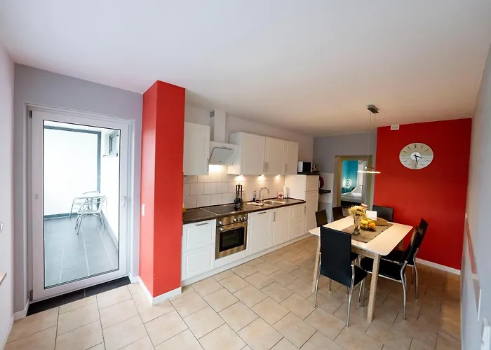 מלון דירות Blissberg 4*