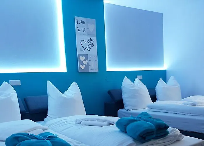 מלון דירות Blissberg 4*