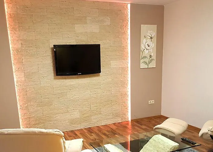 Blissberg מלון דירות 4*